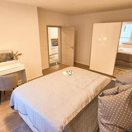 118Qm Traumzeit Residences Am National Park Birkenfeld - Perfekt Fuer Bis Zu 4 Personen * Ellweiler